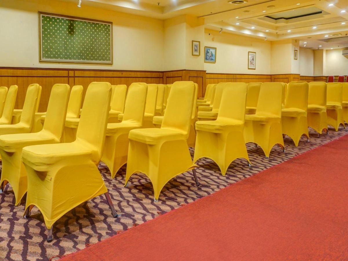 Oyo 3967 Hotel Pantai Wisata Makassar Ngoại thất bức ảnh